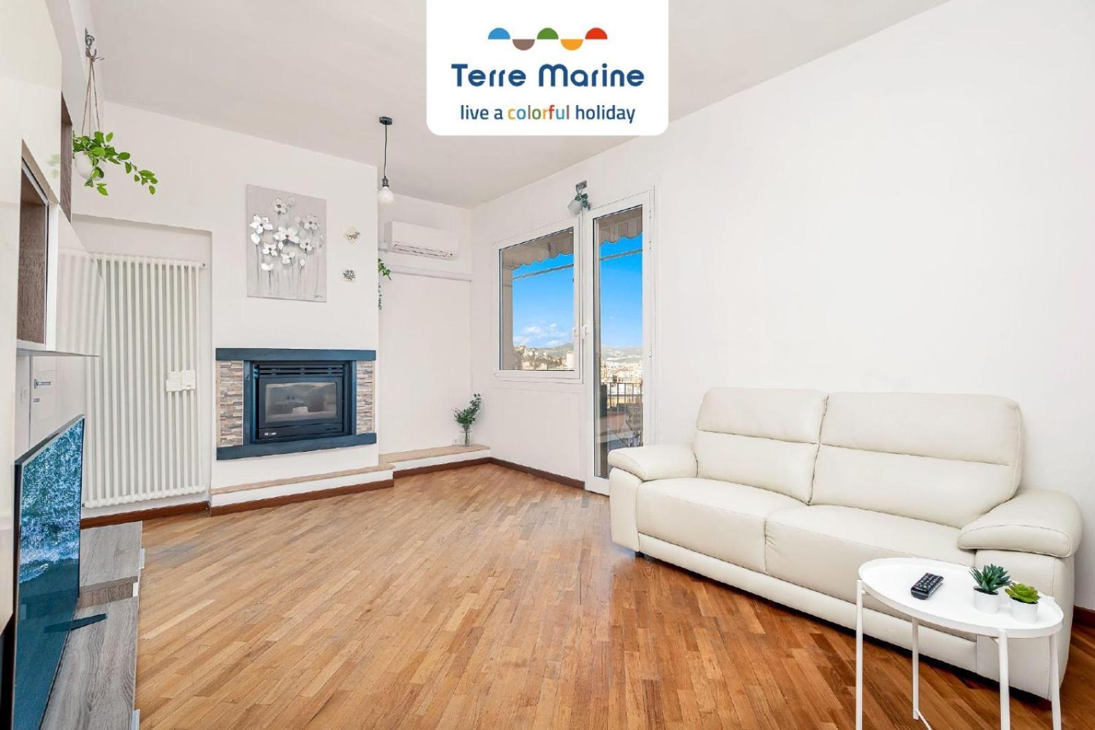 Appartamento Giavarico House, Terre Marine *
